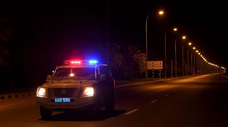 ஓமானில் மீண்டும் அமலுக்கு வரும் லாக்டவுன்..!! மசூதிகளில் தராவீஹ் தொழுகை கிடையாது..!! உச்சக்குழு அறிவிப்பு..!!