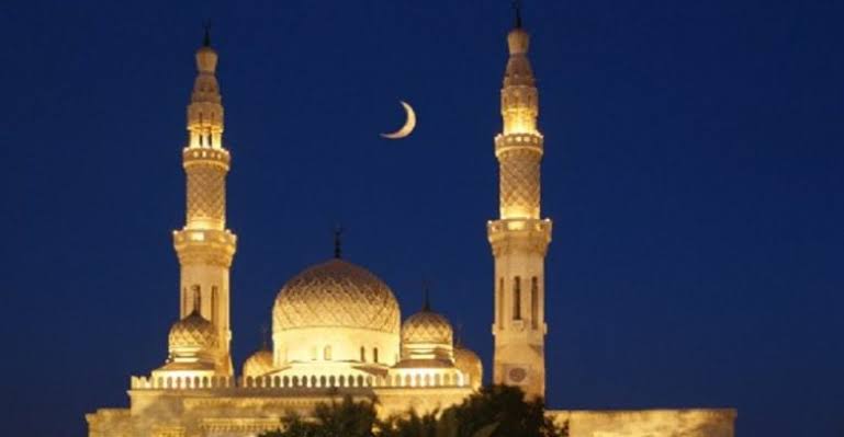 வியாழக்கிழமை ஈத் அல் பித்ர் என ஓமான் அரசு அறிவிப்பு..!!