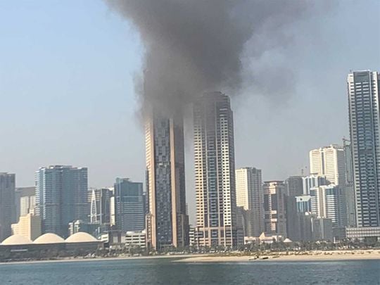 UAE: கட்டுமானத்தில் உள்ள 45 மாடி கட்டிடத்தில் ஏற்பட்ட திடீர் தீ விபத்து..!!