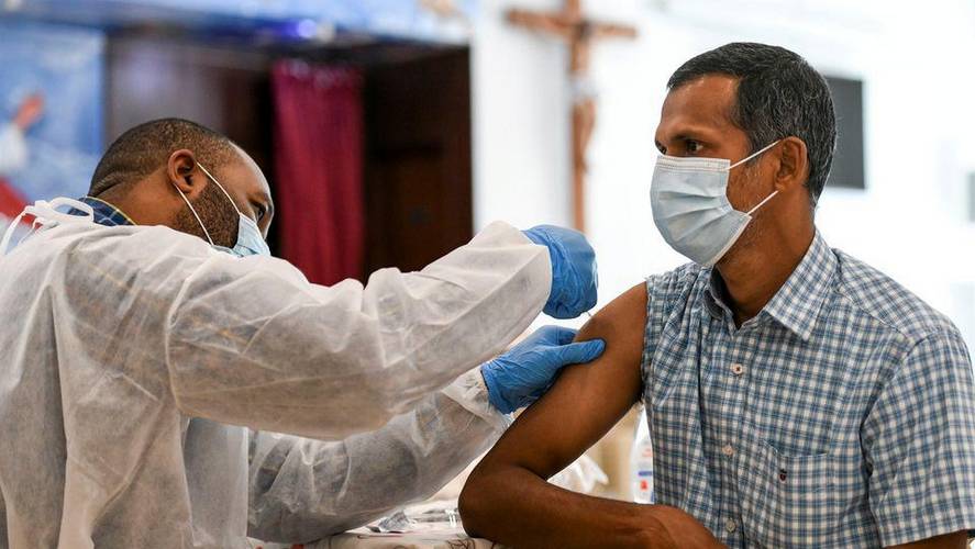 துபாய்: ஈத் விடுமுறையில் மூடப்படும் தடுப்பூசி மையங்கள், ஸ்க்ரீனிங் சென்டர்கள் குறித்த அறிவிப்பை வெளியிட்ட DHA..!!