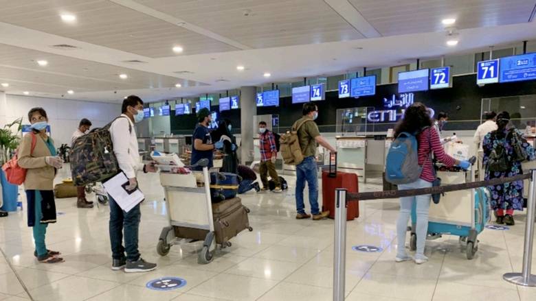 இந்தியாவிலிருந்து கத்தார் வழியாக அமீரகம் செல்ல முடியுமா.. கட்டணம் எவ்வளவு.. பயண முகவர்கள் தகவல்..!!