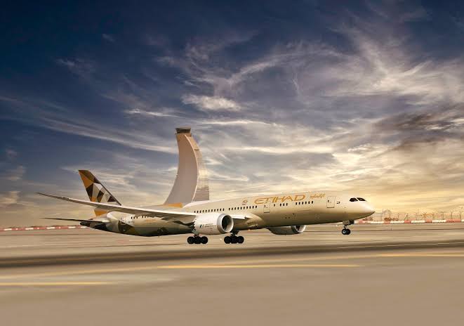 UAE: பயணிகள் 5 நாட்களுக்கு முன்னரே ICA வலைதளத்தில் பதிவு செய்ய வேண்டும்..!! எதிஹாட் ஏர்லைன்ஸ் அறிவிப்பு..!!