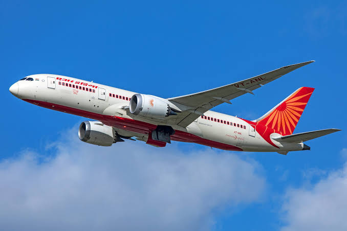 இந்தியாவில் அக்டோபர் மாதமும் நீடிக்கும் சர்வதேச விமானப் போக்குவரத்துத் தடை..!! புதிய தகவலைப் பகிர்ந்த விமானப் போக்குவரத்து ஆணையம்.!!