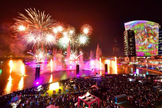 UAE: கண்கவர் வானவேடிக்கை, பல்வேறு சிறந்த ஆஃபர், ப்ரொமோஷன் என துபாயில் களைகட்டவிருக்கும் தீபாவளி..!!