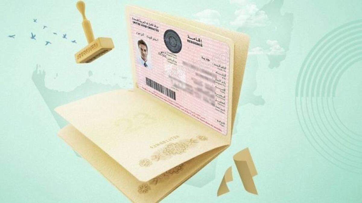 UAE: முன்னணி சுகாதார ஊழியர்கள் மற்றும் அவர்களது குடும்பத்தினருக்கு 10 வருட கோல்டன் விசா அறிவிப்பு..!!