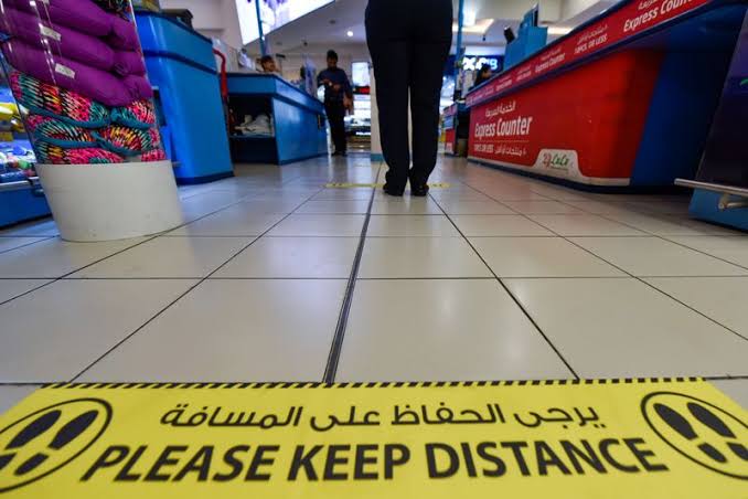 UAE: இனி இரண்டு மீட்டர் சமூக இடைவெளி தேவையில்லை..!! புதிய அறிவிப்பை வெளியிட்ட துபாய்..!!