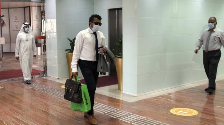 UAE: வாரத்தில் 3 நாள் விடுமுறை.. 4 நாட்கள் மட்டுமே வேலை.. அதிரடி அறிவிப்பை வெளியிட்டுள்ள ஷார்ஜா..!!