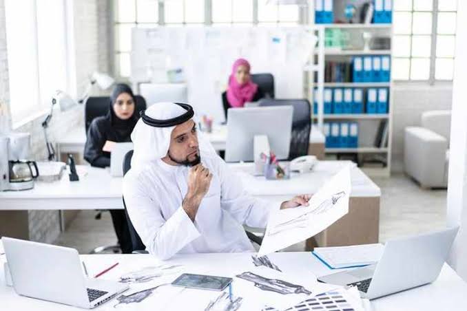 UAE: அரசு துறை போன்று தனியார் துறை ஊழியர்களுக்கும் ஒரே மாதிரியான வேலை நாட்களை வழங்க FNC உறுப்பினர் கோரிக்கை..!!