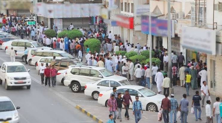 கடந்த ஆண்டில் இருந்து ஓமானில் அதிகரிக்கும் வெளிநாட்டினரின் எண்ணிக்கை…!!