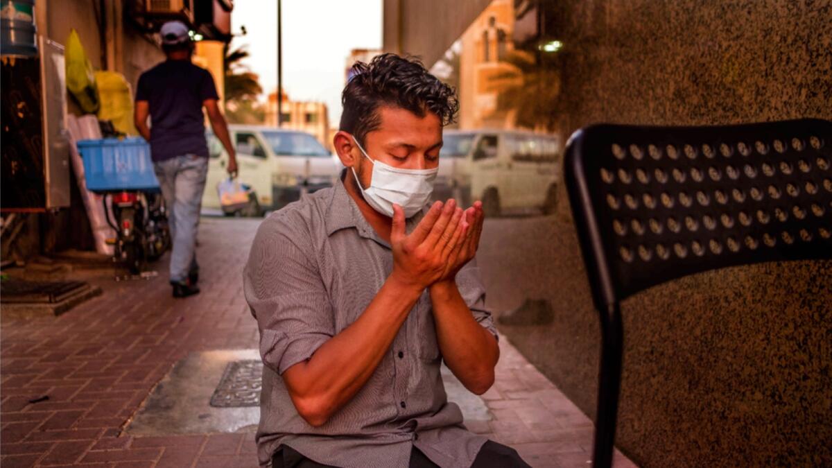 UAE: இந்த வருட ரமலான் மாதம் துவங்கும் தேதி, நோன்பு வைக்கக்கூடிய நேரங்களை கணித்த வானியல் நிபுணர்…!!