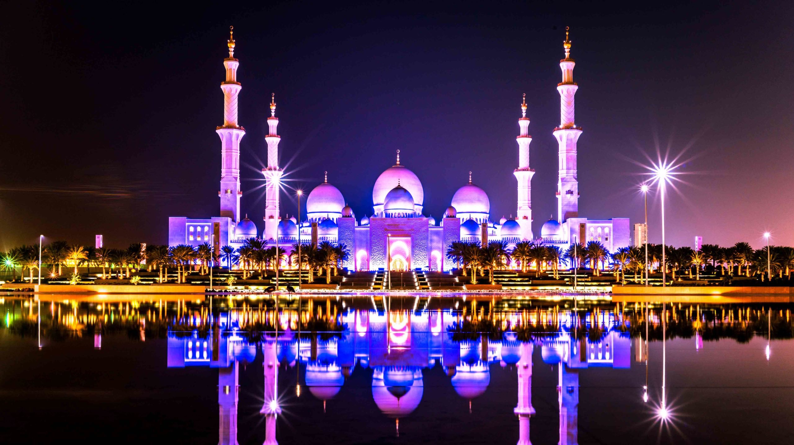 UAE: உலகின் சிறந்த ஈர்ப்புமிக்க இடத்திற்கான பட்டியலில் அபுதாபி ஷேக் சயீத் கிராண்ட் மசூதி தேர்வு..!