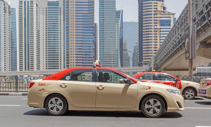 UAE: துபாயில் 5 புதிய டாக்ஸி நிறுவனங்கள் விரைவில் தொடங்க இருப்பதாக RTA அறிவிப்பு..!