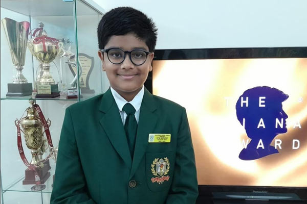 UAE: சென்னையை சேர்ந்த துபாய் மாணவனுக்கு உயரிய விருது வழங்கி கெளரவிப்பு..!