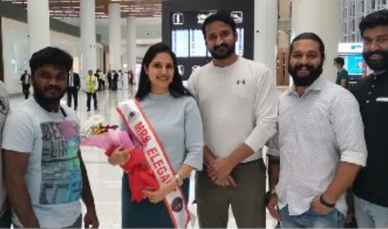 அமீரகத்தில் நடைபெற்ற அழகி போட்டியில் Mrs. Elegant பட்டத்தை தட்டிச்சென்ற தமிழக பெண்..!