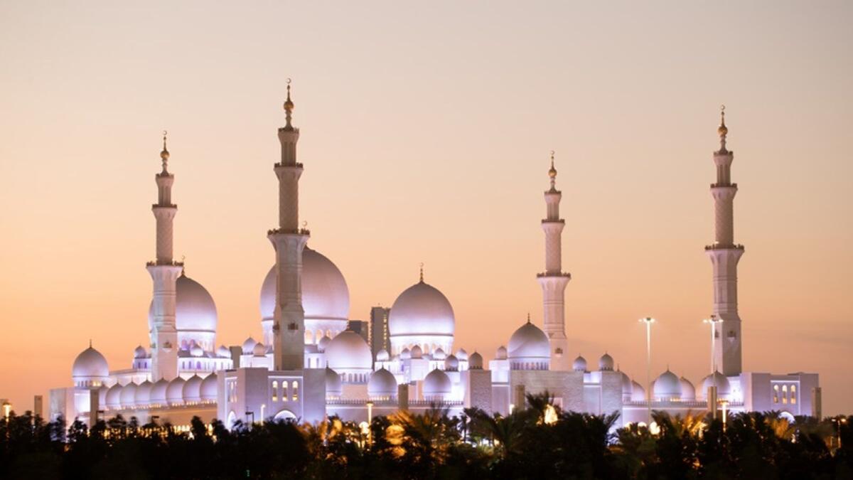UAE: ஷேக் ஜயீத் கிராண்ட் மசூதியில் நடைபெறும் ஈத் அல் ஃபித்ர் தொழுகை நேரம் அறிவிப்பு..!