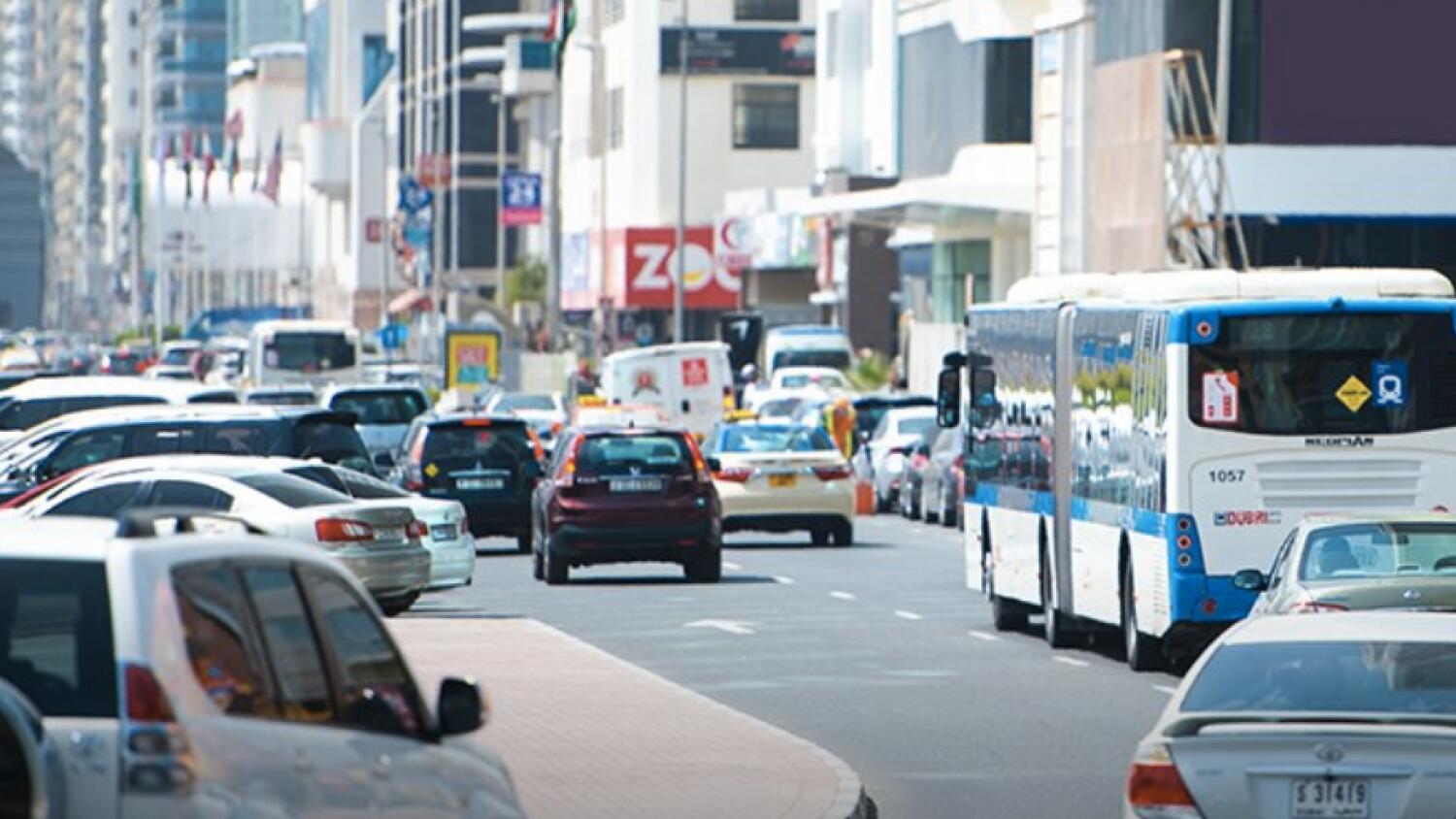 UAE: வாகன ஓட்டிகளுக்கு மகிழ்ச்சியான செய்தி.. துபாயில் இலவச பார்க்கிங்கை அறிவித்த RTA..!