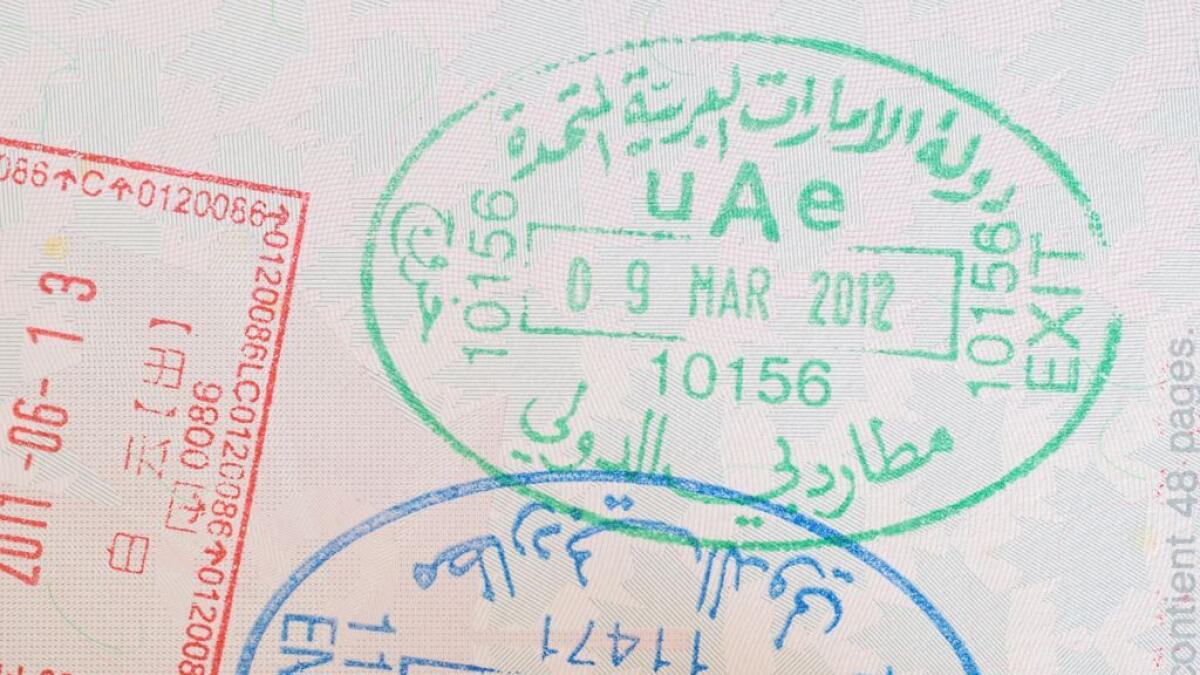 UAE: 70-க்கும் மேற்பட்ட நாடுகளை சேர்ந்த பயணிகளுக்கு ஆன் அரைவல் விசா வழங்கும் அமீரகம்..!