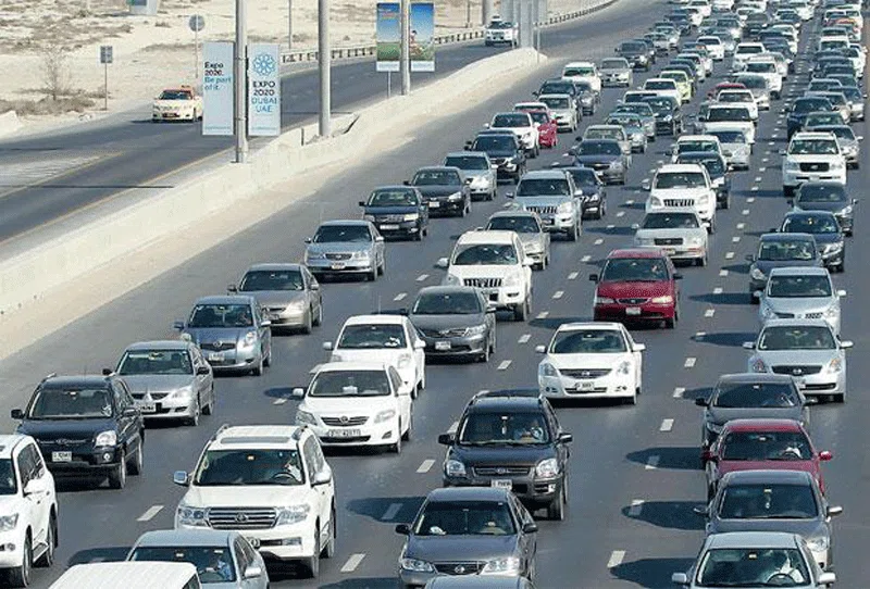 UAE: துபாய் விமான நிலையம் அருகே விபத்து.. வாகன ஓட்டிகளுக்கு காவல்துறை அறிவுரை..!