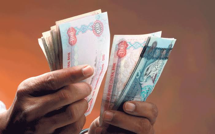 UAE: வேலை இழந்த தொழிலாளர்களுக்கு மாதம் 20,000 திர்ஹம்ஸ் வரை உதவித்தொகை..!! அமீரக அரசின் சூப்பர் திட்டம்..!!