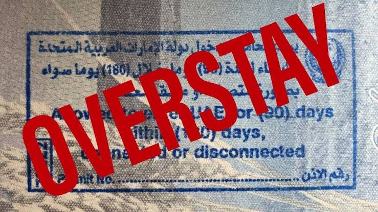 UAE: விசிட், ரெசிடென்ஸி விசாக்களின் ஓவர்ஸ்டே அபராதத்திற்கான புதிய பட்டியலை வெளியிட்ட அரசு..!!