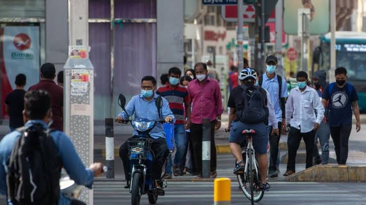 UAE: சைக்கிள், இ-ஸ்கூட்டர் ஓட்டுபவர்களுக்கு எச்சரிக்கை விடுத்த காவல்துறை..!! விதிமீறல்களுக்கு 500 திர்ஹம் வரை அபராதம்..!!