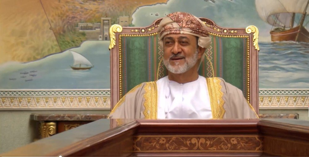 ஓமானில் தேசிய விடுமுறை.. 121 கைதிகளுக்கு மன்னிப்பு.. ஓமான் சுல்தான் ஹைதம் அரியணை ஏறிய தினத்தை முன்னிட்டு அறிவிப்பு..!