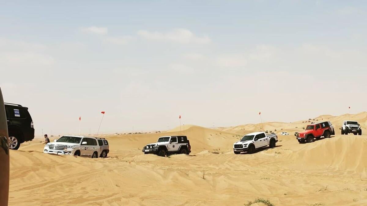 UAE: பிரபலமான டிஸர்ட் சஃபாரி இடத்தில் விபத்து.. ஆசிய நாட்டவர் பலி..  அப்பகுதியை மூட உத்தரவிட்ட காவல்துறை..!!