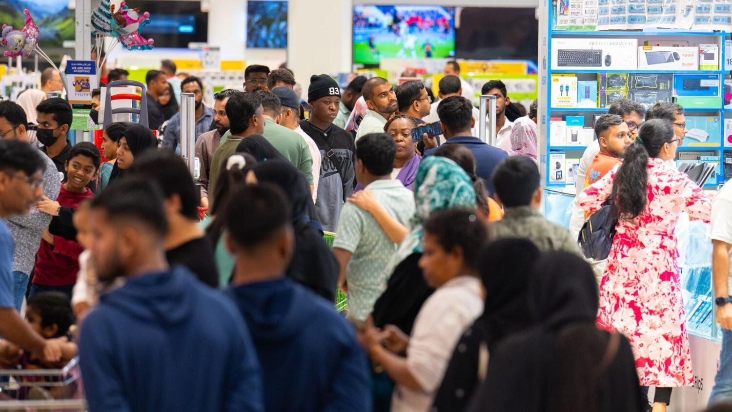 துபாயில் மே 31ம் தேதி தொடங்கும் கோடைகால ‘3 Day Super Sale’..!! 90 % வரை தள்ளுபடி அறிவிப்பு..!!