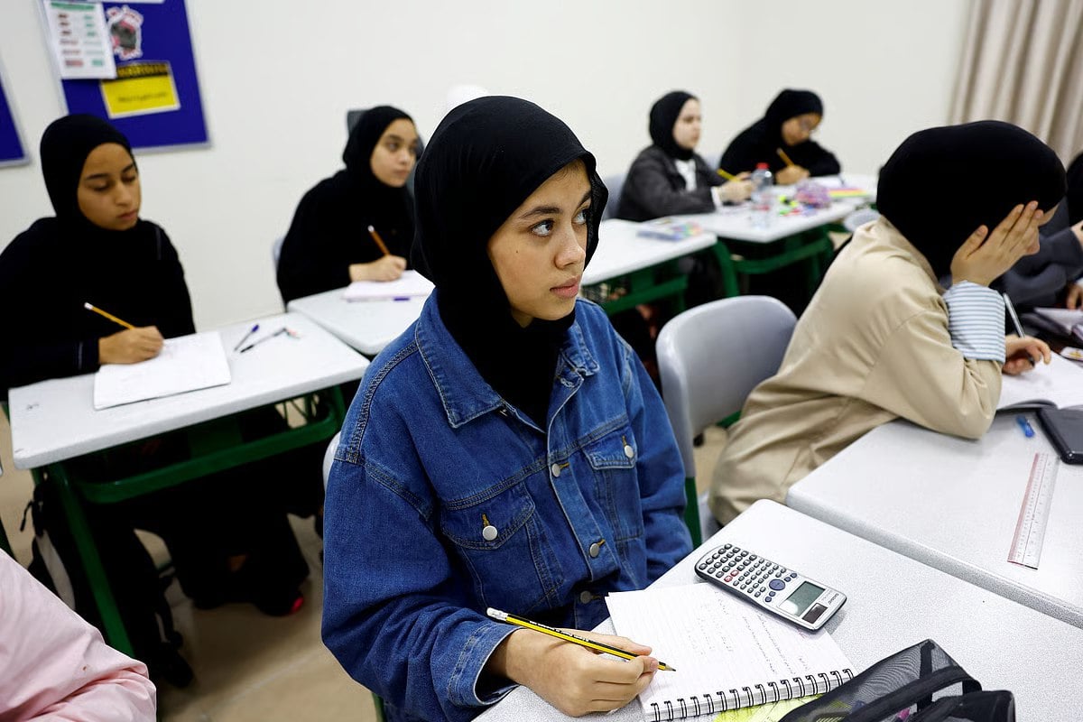 2026 ரமலான் மாதத்தை முன்னிட்டு வகுப்பு நேரங்களை குறைத்த துபாய் பள்ளிகள்!!