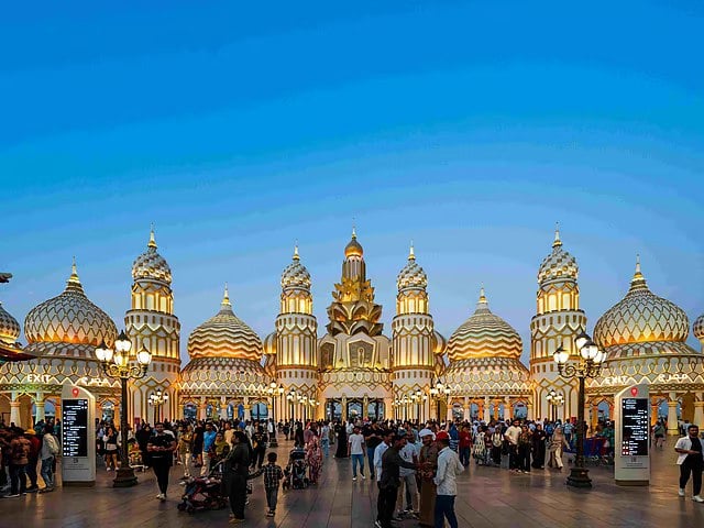 குளோபல் வில்லேஜில் ரமலான் மாத சிறப்பு சலுகை அறிவிப்பு: ஒரு டிக்கெட் விலையில் 4 டிக்கெட்டுகளை வாங்கலாம்!!