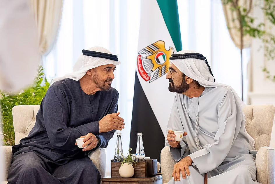 “குடும்பம், சமூக பிணைப்புகளை வலுப்படுத்துவதற்கான நேரம்”ரமலான் மாதத்தை முன்னிட்டு வாழ்த்துக்களை பகிரும் அமீரக தலைவர்கள்!!