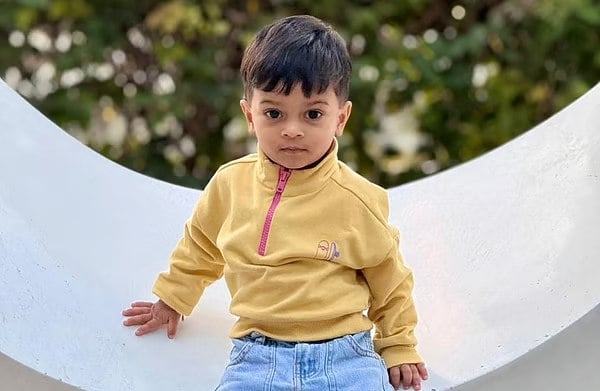 ஷார்ஜா விபத்தில் உயிரிழந்த 2 வயது குழந்தை.. விபத்து ஏற்படுத்திய ஓட்டுநரை மன்னித்து விடுவித்த இந்திய பெற்றோர்!!